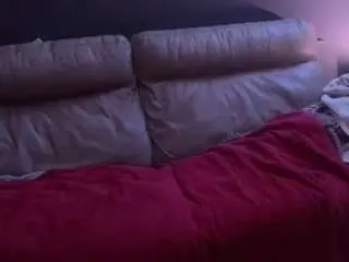 Karinaolala  live sex cam