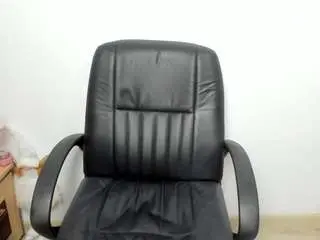 Kilenyapatrise  live sex cam