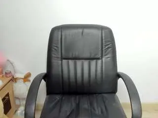 Kilenyapatrise  live sex cam