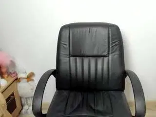 Kilenyapatrise  live sex cam