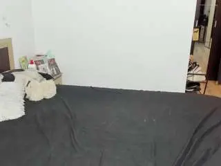 Kilenyapatrise  live sex cam