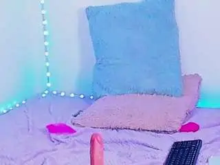 Nickynicoole  live sex cam