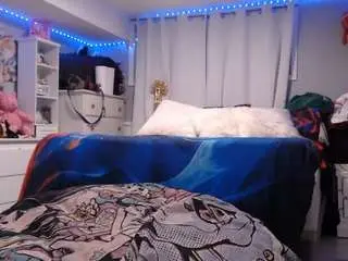 Realdiamonddoll  live sex cam