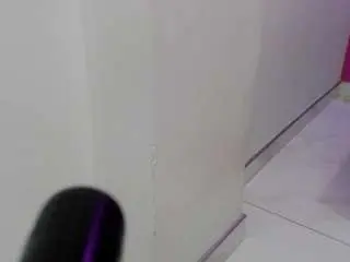 Skinnybarbie022  live sex cam