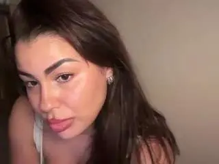 Viaramay  live sex cam