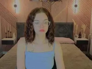 Wullwet-rav  live sex cam