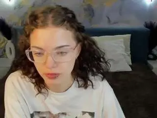 Wullwet-rav  live sex cam