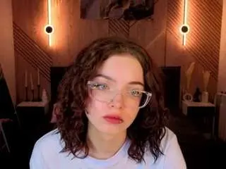 Wullwet-rav  live sex cam