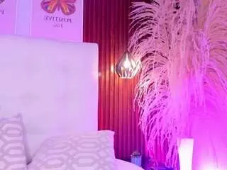 Ashley-jones1  live sex cam