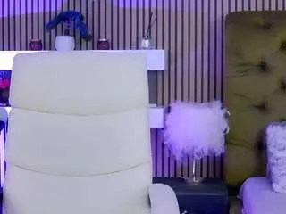 Ladytouch  live sex cam