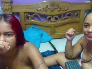 Lulu-james  live sex cam