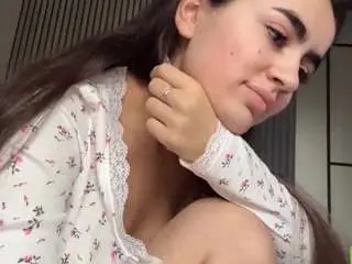 Mikalin  live sex cam