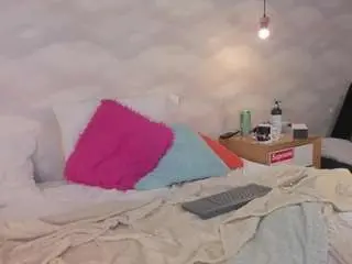 Zelie-angels  live sex cam