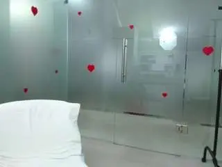 Alfawoman  live sex cam
