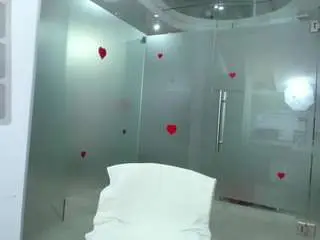 Alfawoman  live sex cam