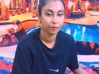 Indiansexybutt  live sex cam