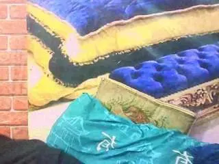 Indiansexybutt  live sex cam