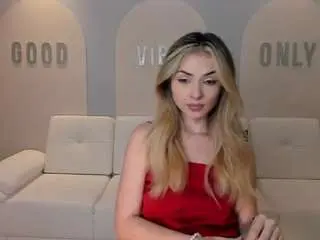Staceywood  live sex cam