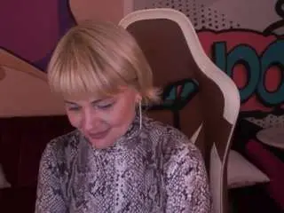 Amaranightss  live sex cam