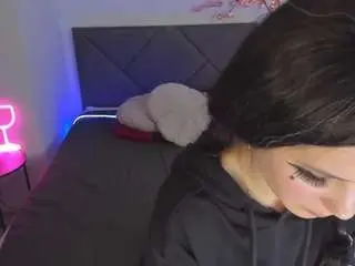 Cassieevanss  live sex cam