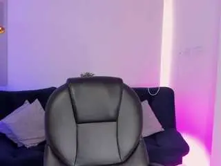 Emilly-smith-1  live sex cam