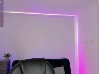 Emilly-smith-1  live sex cam