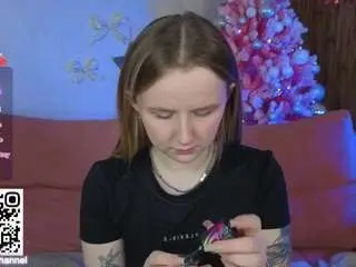 Evelyn-limi  live sex cam