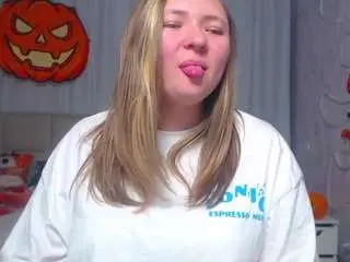 Sallyverda  live sex cam