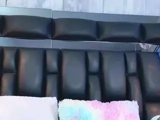 Dahianamoss  live sex cam