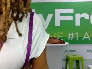Fancycaramell  live sex cam