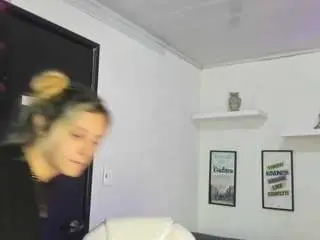 Jennaa-cooper  live sex cam