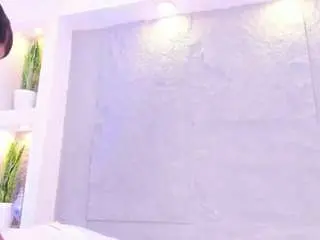 Lovelyeyess  live sex cam