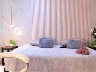 Luna-taylorss  live sex cam
