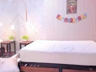 Luna-taylorss  live sex cam