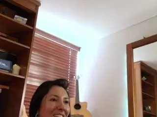 Taliapeach  live sex cam