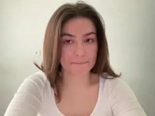 Youramy  live sex cam