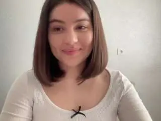 Youramy  live sex cam