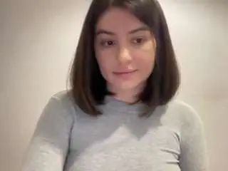 Youramy  live sex cam