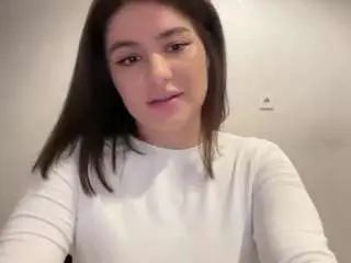 Youramy  live sex cam