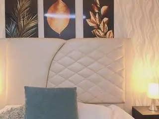 Amberr-greyy  live sex cam