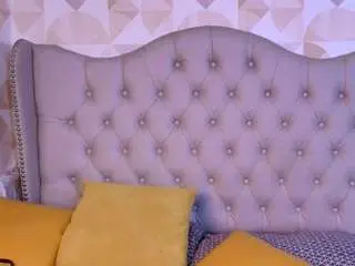 Amberr-greyy  live sex cam