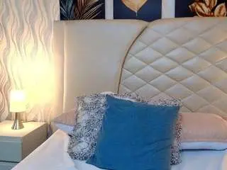 Amberr-greyy  live sex cam