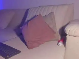 Hannahdavisx  live sex cam