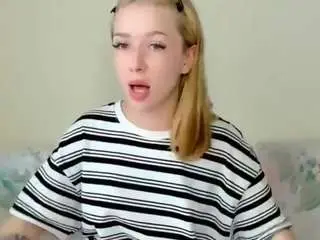 Kathrynn18  live sex cam