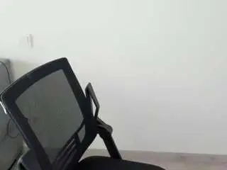 Kathrynn18  live sex cam