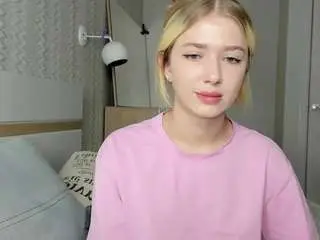 Kathrynn18  live sex cam