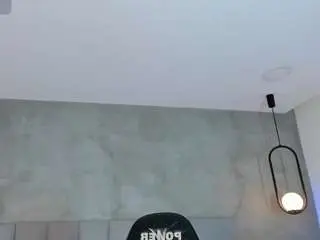 Tokioshuang  live sex cam
