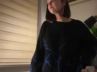 Trinaknall  live sex cam