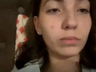 Trishmatsunaga  live sex cam