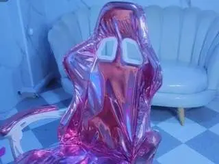 Clhoe-b  live sex cam